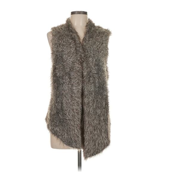 CAbi Mohair Alpaca Vest Womens M Open Front Vest Boho Glam Mob Wife Layering‎ - Picture 1 of 5